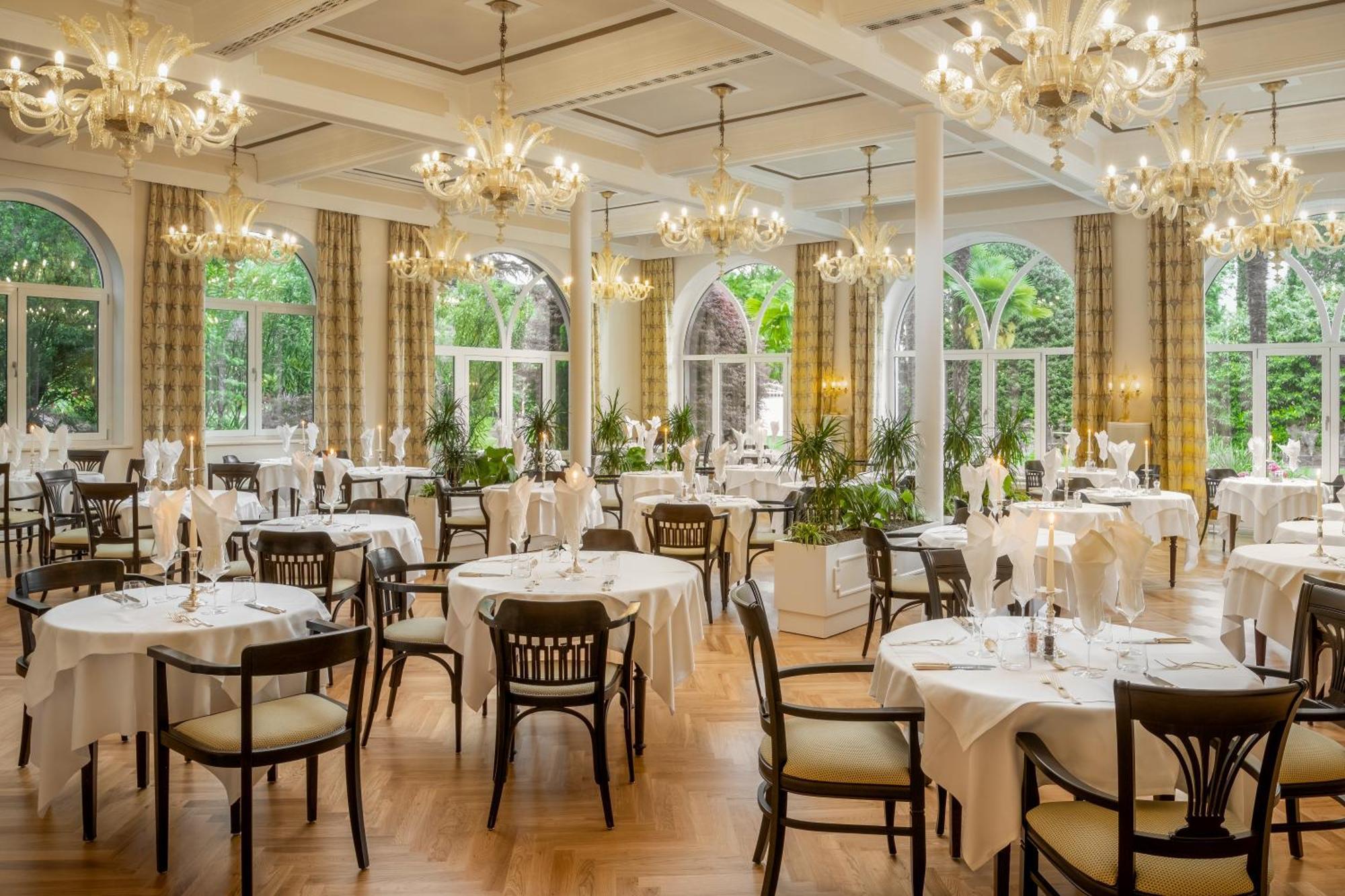 Villa Bavaria Мерано Екстериор снимка